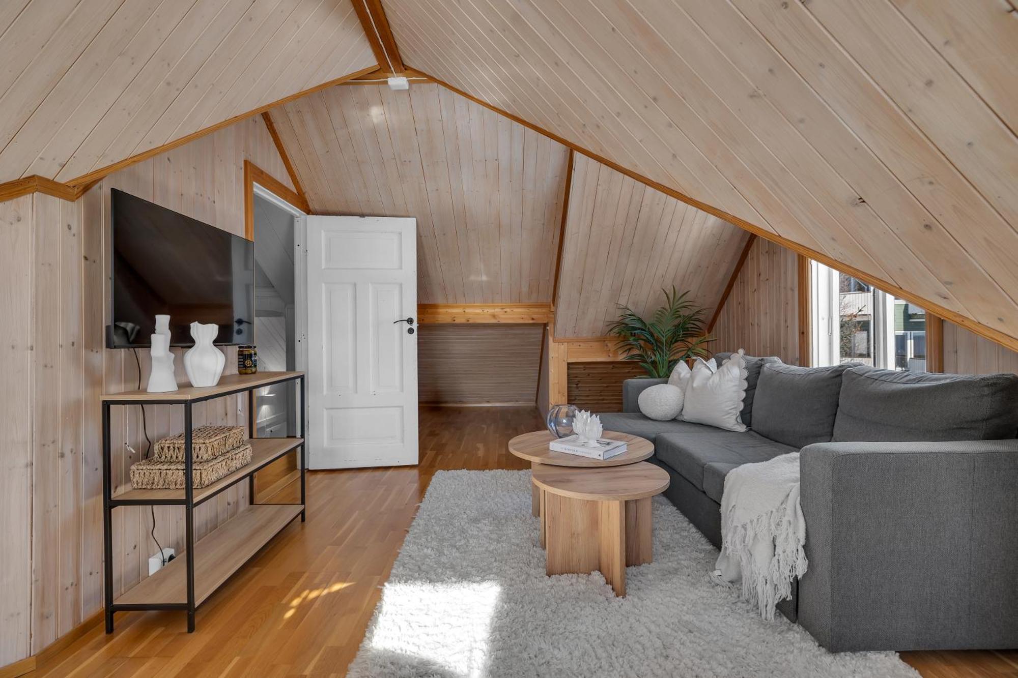 Cozy Central Loft Apartment With Amazing View Tromso Exterior photo